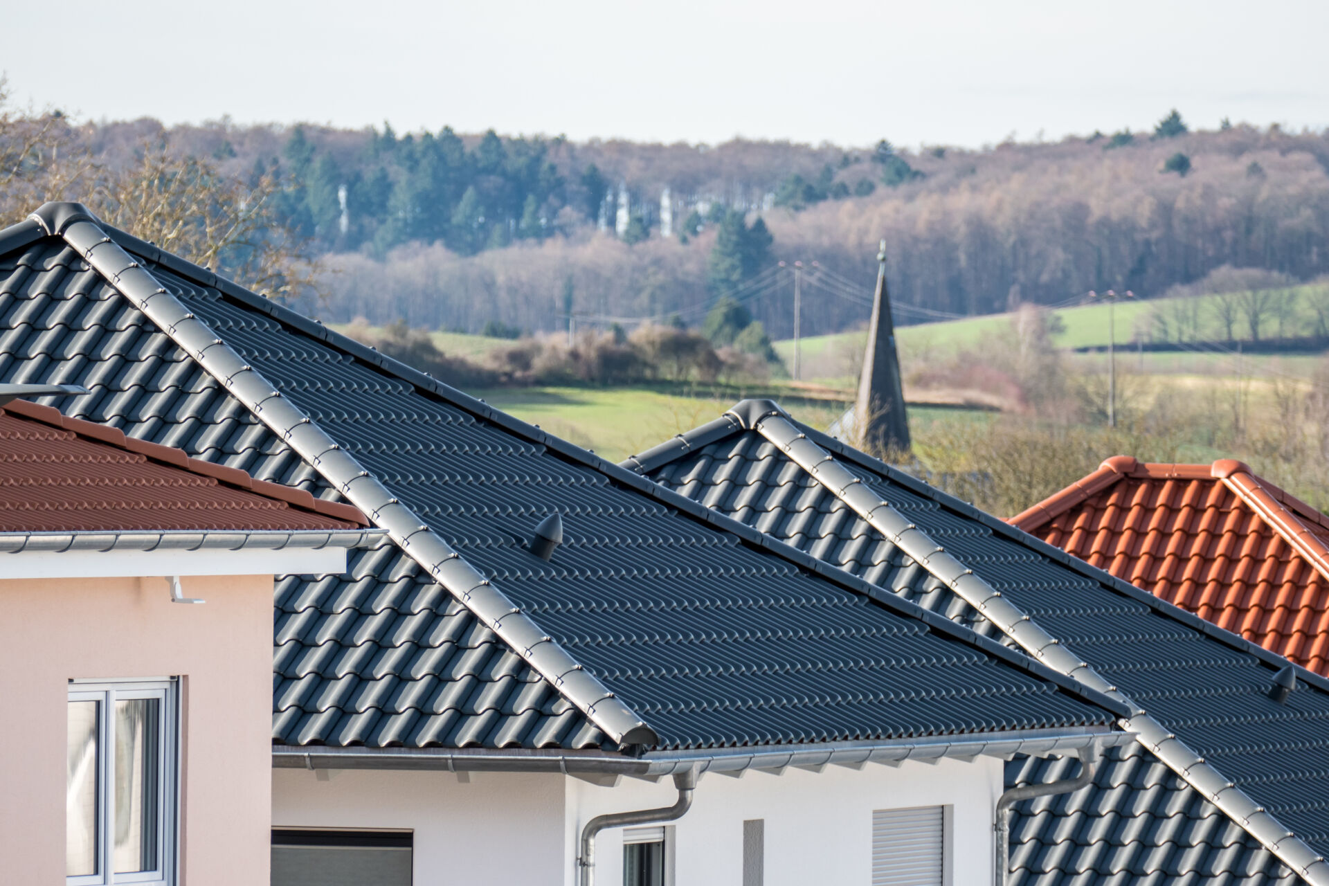 Ceramic tiles on new roofs